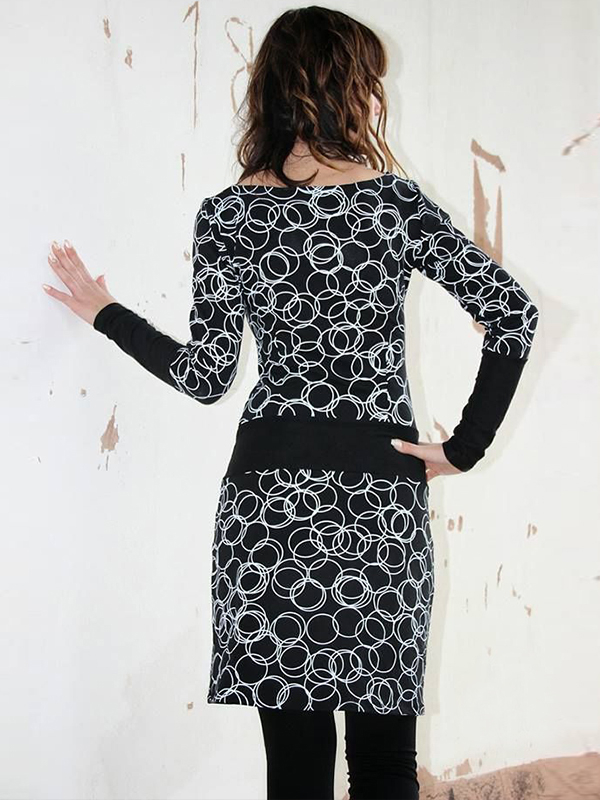 e49a2e805506a1b7a294e07dcc022730-1